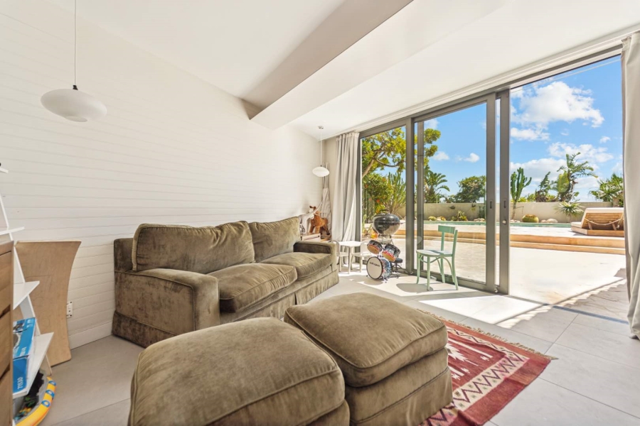 5 Bedroom Property for Sale in Camps Bay Western Cape
